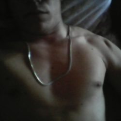 Парень, ищу девушку из Новоросийска для нечастых интимных встреч Парень, ищу девушку из Новоросийска для нечастых интимных встреч