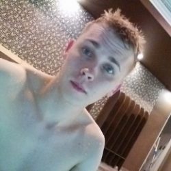 Встреча в авто. Парень ищет встреч с девушкой в Новороссийске Встреча в авто. Парень ищет встреч с девушкой в Новороссийске