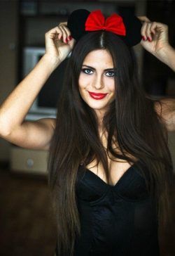 Девушка, ищу парня, общение на любую тему Девушка, ищу парня, общение на любую тему