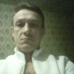 Парень, хочу встретиться с девушкой, которая любит секс, встретиться у неё Парень, хочу встретиться с девушкой, которая любит секс, встретиться у неё