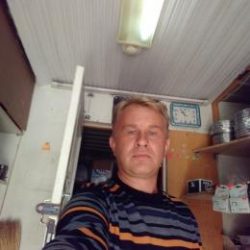 Парень милой внешности ищет девушку для интим встреч в Новороссийске Парень милой внешности ищет девушку для интим встреч в Новороссийске